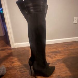 First Impressions Elegant Black Over-the-Knee Boots